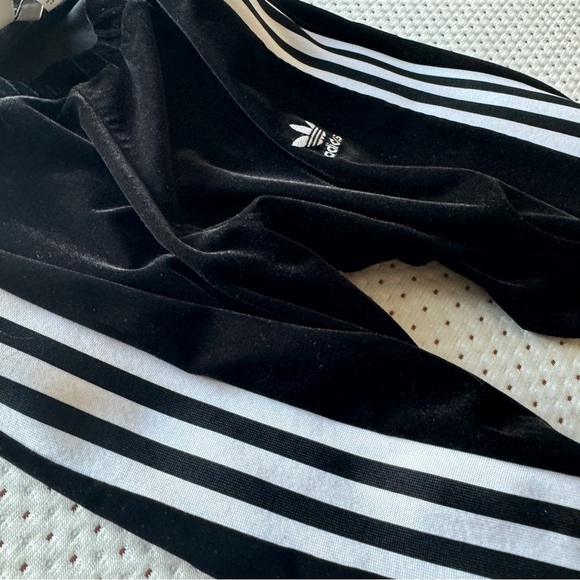 Adidas originals classic trefoil logo black velour/velvet leggings - Picture 5 of 5